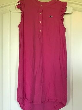 Vineyard Vines Hot Pink Graphic Tee Label